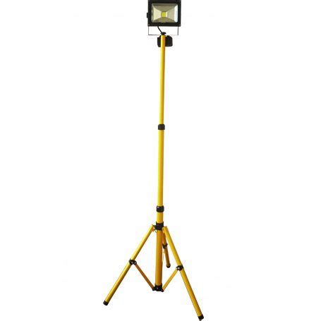 LED Work Light with Tripod Stand / Power Cord 30W | Singtech Singapore ...