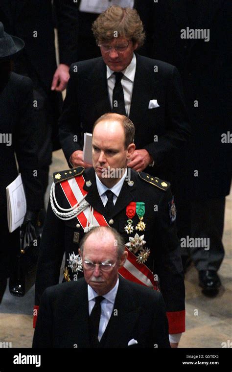 Queen Mother funeral Stock Photo - Alamy