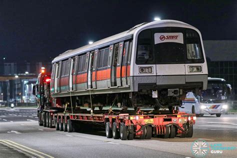 SMRT Kawasaki C151 train transported to scrapyard (Set 052) | Land ...