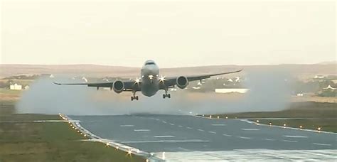 Watch an Airbus A350 Train for a Crosswind Landing - The Points Guy