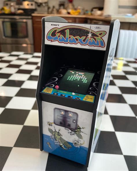 6" Galaxian Arcade Cabinet by Max Sterling | Download free STL model | Printables.com