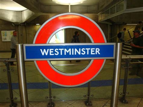 Westminster Tube Station - London - Wise Visitor