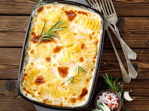 Gratin dauphinois très facile | Recette | Recette gratin dauphinois, Gratin dauphinois, Recette ...