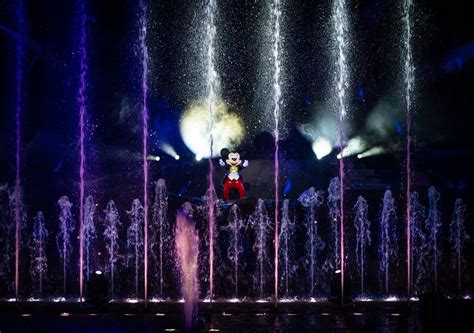 Fantasmic Second Showtimes Added for Winter 2023 at Disney World - Disney Tourist Blog