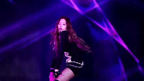 BLACKPINK JENNIE| KIM JENNIE| DANCE - YouTube