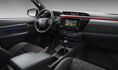 Toyota Hilux 2022 Interior