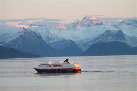 This is the Norwegian Hurtigruten on a cruise along the coast from Bergen to Kirkenes ...