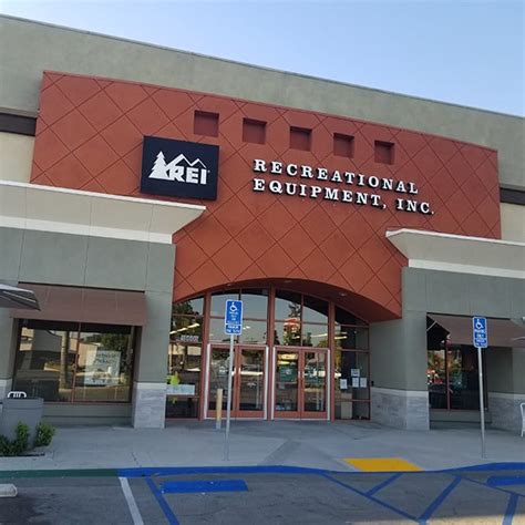 REI Northridge Store - Northridge, CA - Sporting Goods, Camping Gear ...