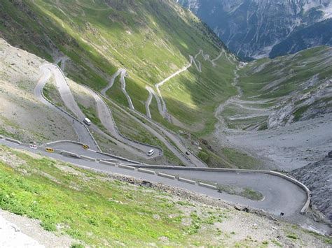 CapoVelo.com - Cycling the Col du Tourmalet