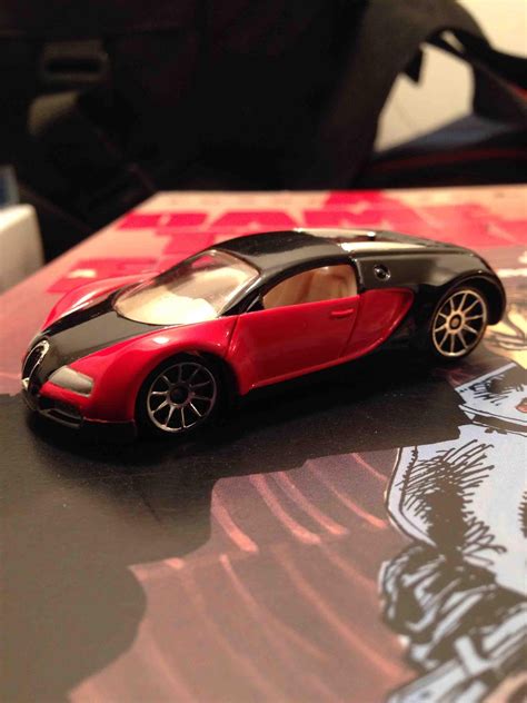 2002 Bugatti Veyron, rare now that Hotwheels lost the license to make ...