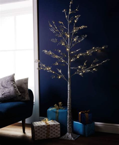 Aldi launches its new Christmas decoration collection