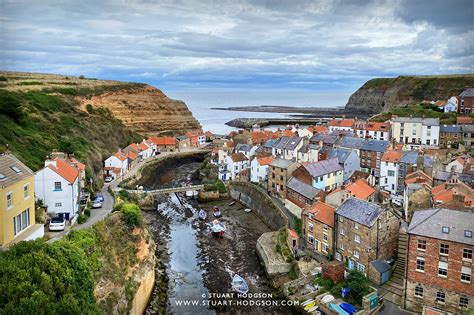 Staithes walk to the best viewpoint over the Staithes Cottages on the Yorkshire coast near ...