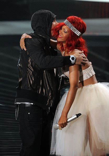 Rihanna&Eminem - celebrities Photo (15868457) - Fanpop