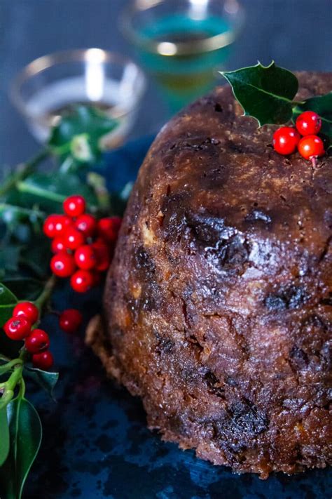 Slow Cooker Christmas Pudding - Slow Cooker Club