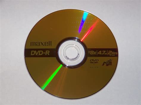 File:Maxell Branded DVD-R.JPG - Wikipedia