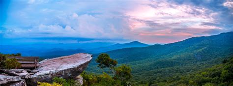 20 Best Blue Ridge Parkway Overlooks And Views In NC And VA - Southern Trippers