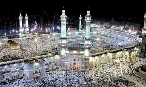 Mecca, Why It Is Called A Holy City? And What Its Virtues? - Traveldigg.com