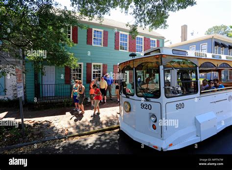 Old Savannah Trolley Tour In the city of Savannah, Georgia, USA Stock Photo - Alamy