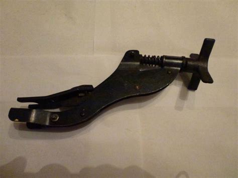 Sell WW2 JEEP, MB/GPW, FORD, WILLYS, M38, CJ VALVE SPRING COMPRESSOR TOOL SUNNEN in New Vernon ...