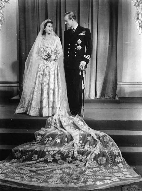 Elizabeth Ii Wedding Photos / 14 Pictures From Queen Elizabeth And Prince Philip S Wedding 71 ...