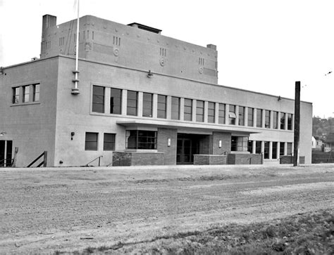 Columbia City fieldhouse, 1949 | Item 41651, Engineering Dep… | Flickr