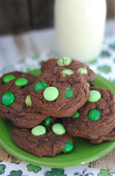 Mint Chocolate M&M's Cookies Recipe | Chocolate m&m cookies recipe, Cookie recipes, Desserts