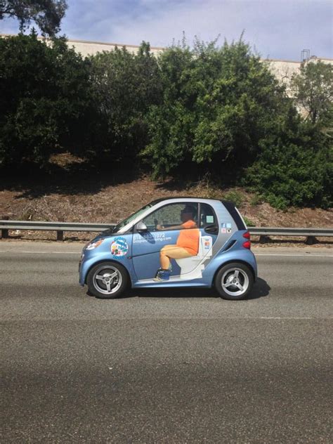 smart car | Smart car, Car humor, Cool cars