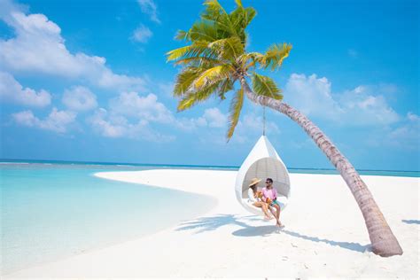 Hideaway Beach Resort & Spa Maldives - Luxury Lifestyle Awards