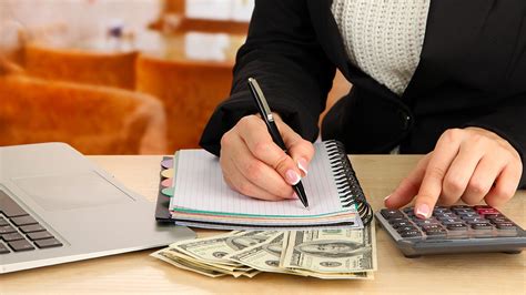 How to Create a Moving Budget: Moving Budget Checklist