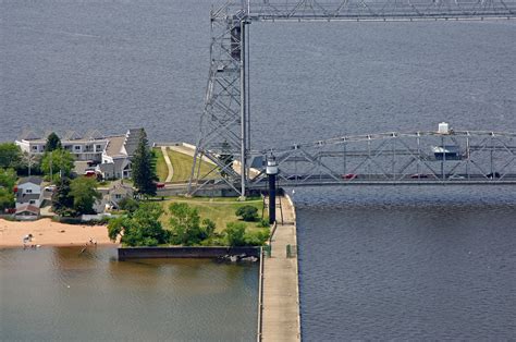 Duluth Harbor South Breakwater Inner Lighthouse in MN, United States - lighthouse Reviews ...