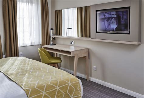 Our Rooms | 4 star luxury spa hotels in Corby Northamptonshire England | family friendly Corby ...