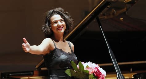 Khatia Buniatishvili - Concert Khatia Buniatishvili Plays Liszt Chopin ...