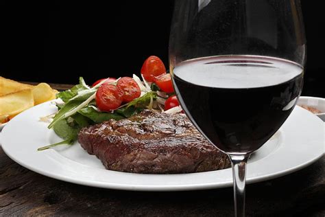 What Food Pairs Best With Cabernet Sauvignon Wine? | Hope Family Wines