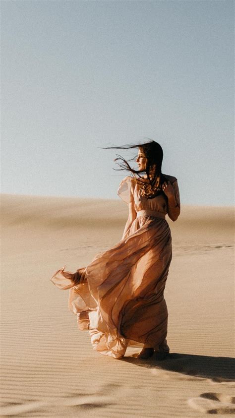 desert inspired portrait at silver lake sand dunes | Desert photoshoot ...