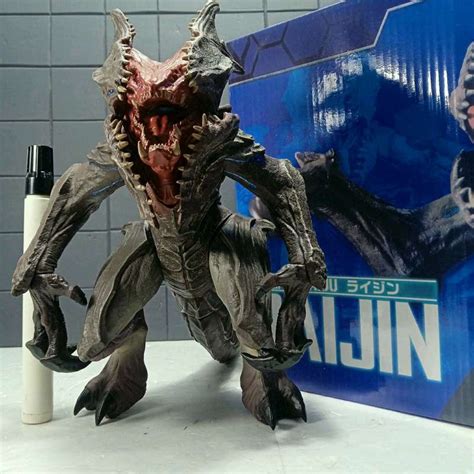 Jual kaiju vinyl action figure Kaiju raijin Pacific Rim series Artikulasi recast KAIJU RAIJIN ...