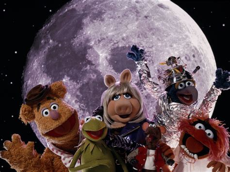 Los Muppets en el espacio (Muppets from Space) | Apple TV (DO)