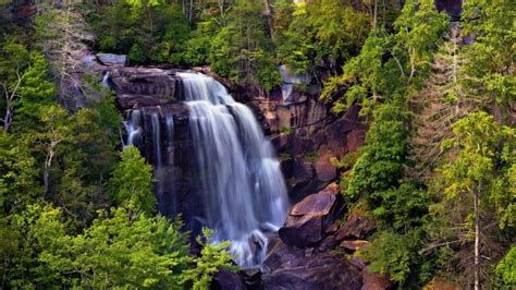 Nantahala National Forest, Upper Whitewater Falls wallpaper - backiee