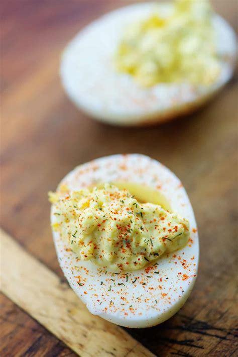 The BEST Horseradish Deviled Eggs - That Low Carb Life