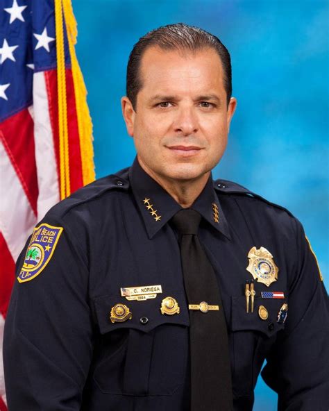 Former South Florida police chief files whistle-blower suit | Miami Herald