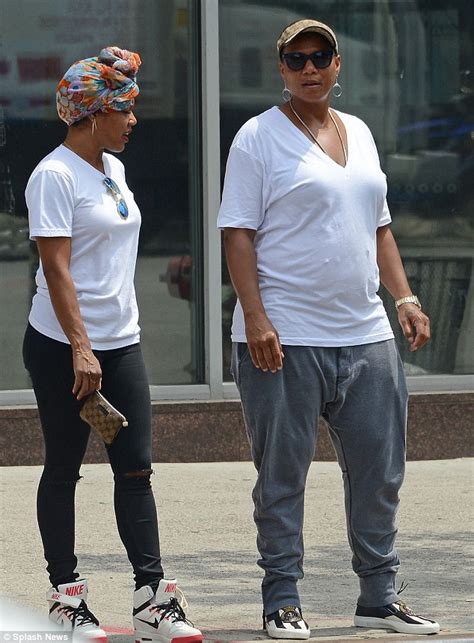 Queen Latifah and partner Eboni Nichols take a leisurely stroll in New ...