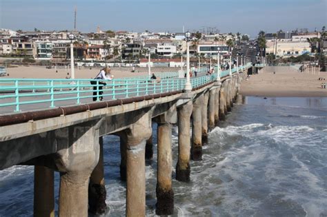 Manhattan Beach Pier, Manhattan Beach, CA - California Beaches