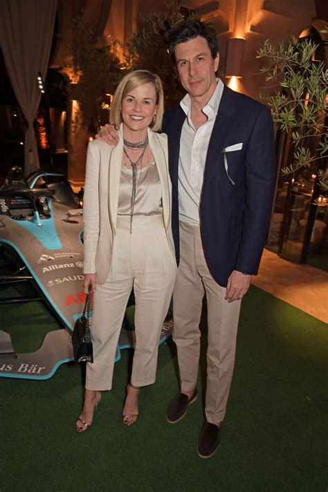 Who Is Toto Wolff’s Wife & Former Lewis Hamilton Karting Rival – Susie Wolff? | LaptrinhX / News