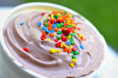 food and ice cream recipes: REVIEW: Zaxby's Birthday Cake Milkshake ...