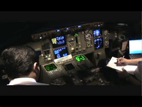 Boeing 767-300F Cockpit Pre-Flight - YouTube