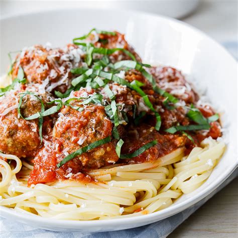 Tuscan slow cooker meatballs - Simply Delicious