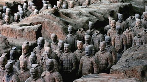 Zhao Kangmin: The man who 'discovered' China's terracotta army - BBC News