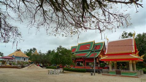 Kee Hua Chee Live!: DOUBLE DRAGON TEMPLE IN KAMPUNG BALAI IN BACHOK DISTRICT IN KELANTAN IS MY ...