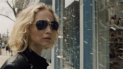 ‎Joy (2015) directed by David O. Russell • Reviews, film + cast • Letterboxd