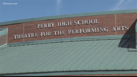 School of the Week: Perry High School wins best play | 13wmaz.com