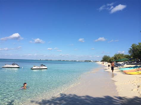 Seven Mile Beach | Grand cayman island, Bahamas vacation, Grand cayman